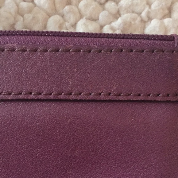 Coach wristlet - Picture 5 of 7